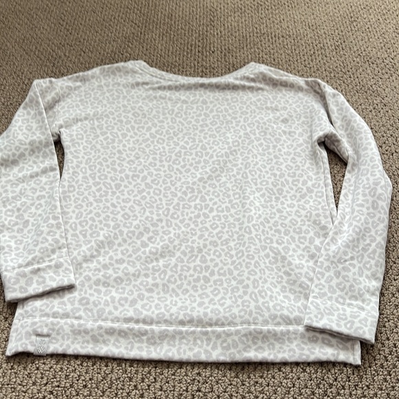 Tommy Bahama island soft top - Picture 5 of 6